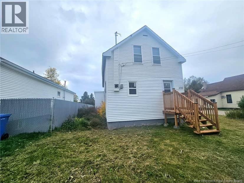 1430 St. Mary Avenue, Bathurst, photo 3