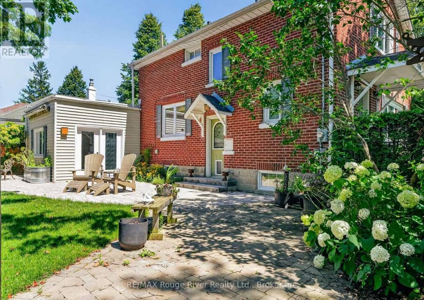 208 Albert Street — photo 3 of 40