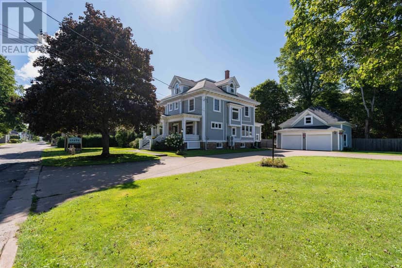 156 Summer Street, Summerside, photo 4