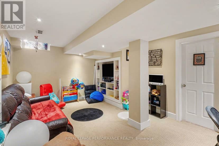 1478 Corsham Avenue — photo 25 of 36