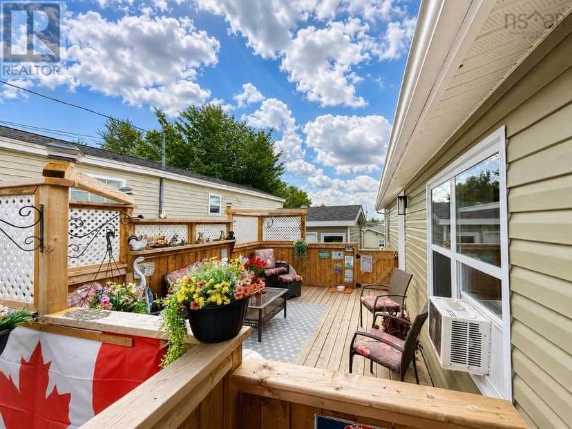 136 Hilltop Drive, Lower Sackville, photo 4