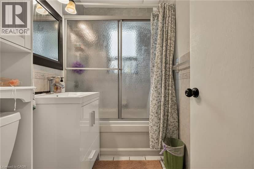 15 MAPES Avenue — photo 18 of 40