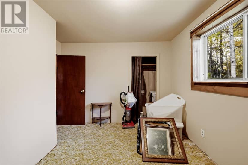 2594 Base LIN — photo 14 of 36