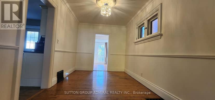 23 Westmoreland Avenue, Oshawa, photo 7