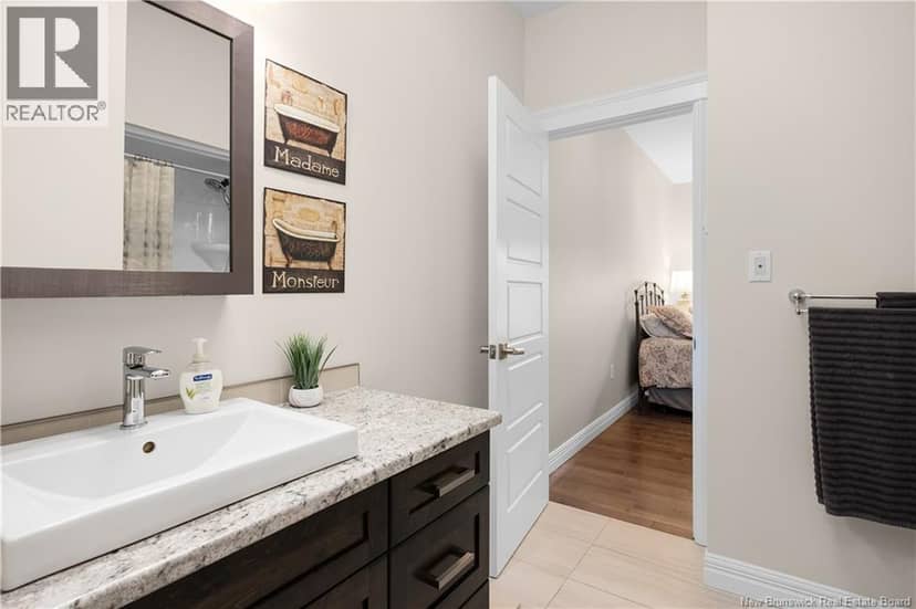 36 Auberry Street — photo 22 of 40