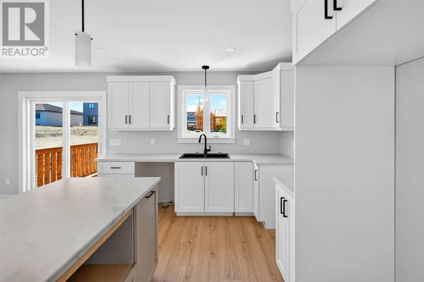 88 Trenton Drive — photo 7 of 19