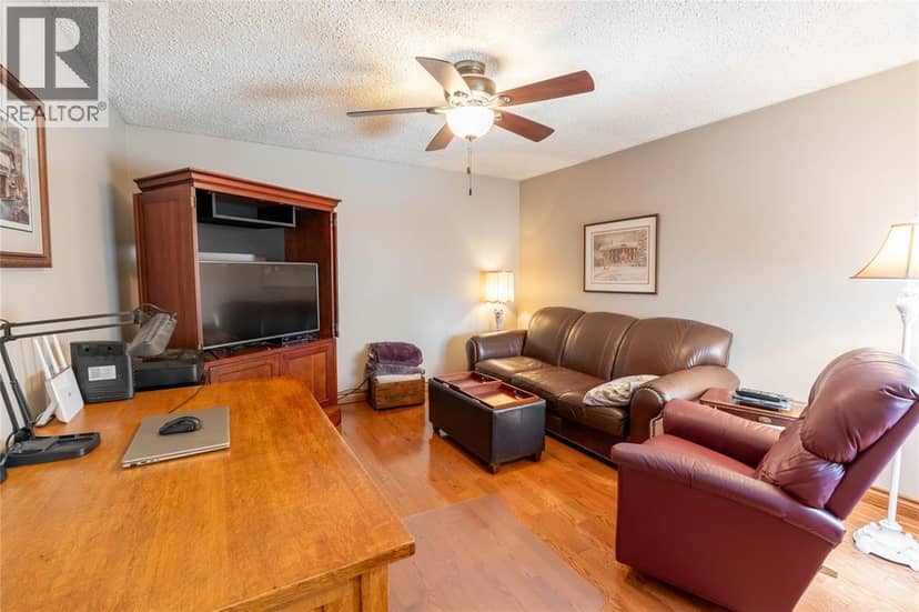 3082 Main Street — photo 13 of 40