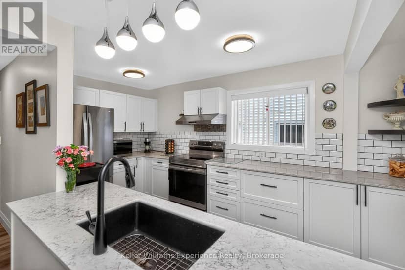 174 Seventh Street, Midland, photo 8