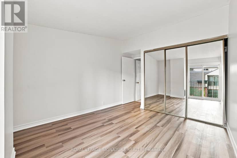 18 - 325 Jarvis Street — photo 10 of 12