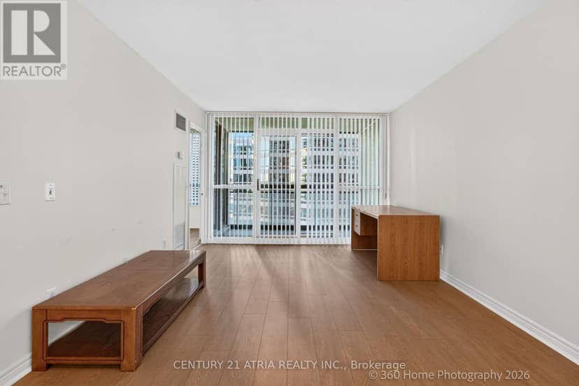 1115 - 18 Parkview Avenue — photo 10 of 30