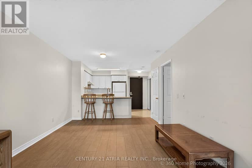 1115 - 18 Parkview Avenue — photo 20 of 30