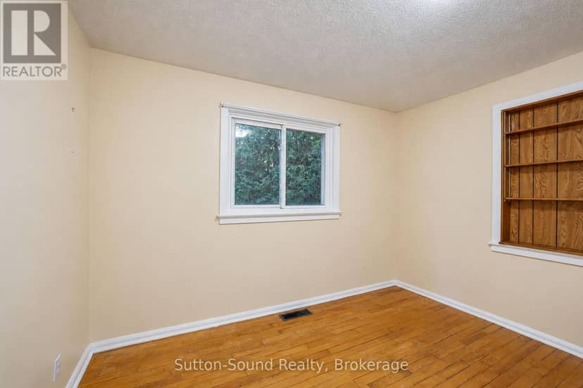720 5th St East Street E — photo 19 of 31