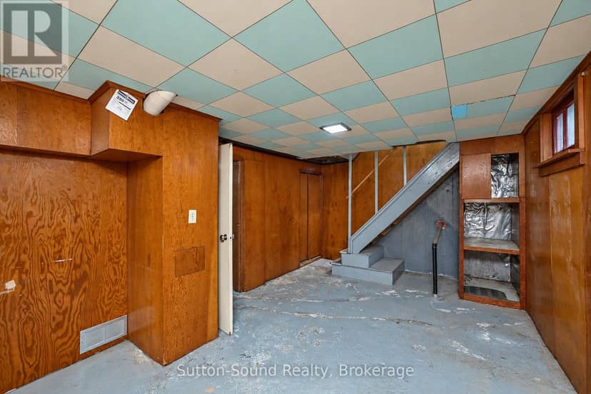 720 5th St East Street E — photo 21 of 31