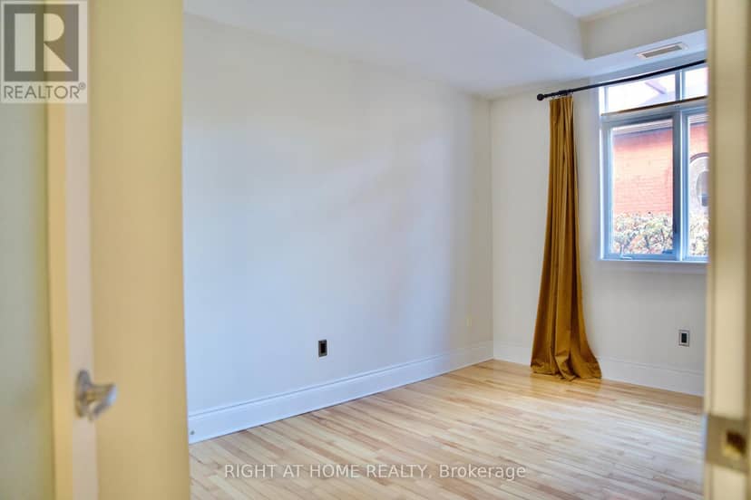109 - 400 McLeod Street — photo 14 of 17