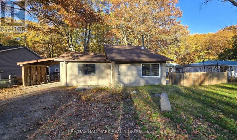 1153 Bayview Drive, Ottawa