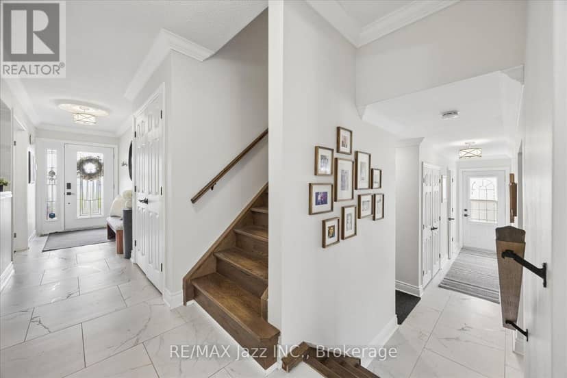 510 Fairglen Avenue — photo 18 of 40