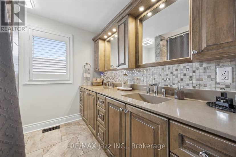 510 Fairglen Avenue — photo 31 of 40
