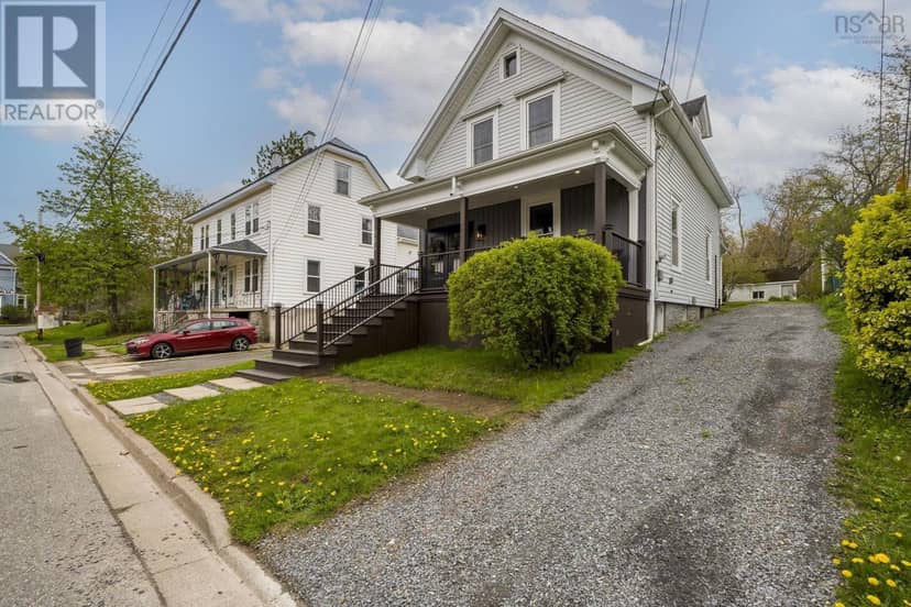 154 Chestnut Street, Windsor, photo 3