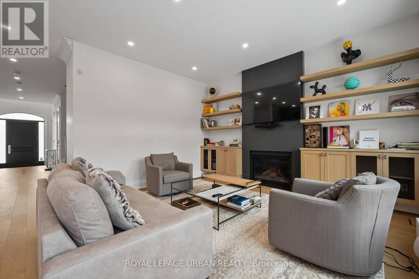 2540 St Clair Avenue E — photo 22 of 40