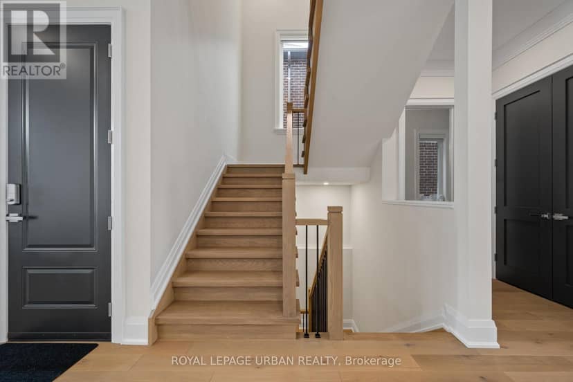 2540 St Clair Avenue E — photo 24 of 40