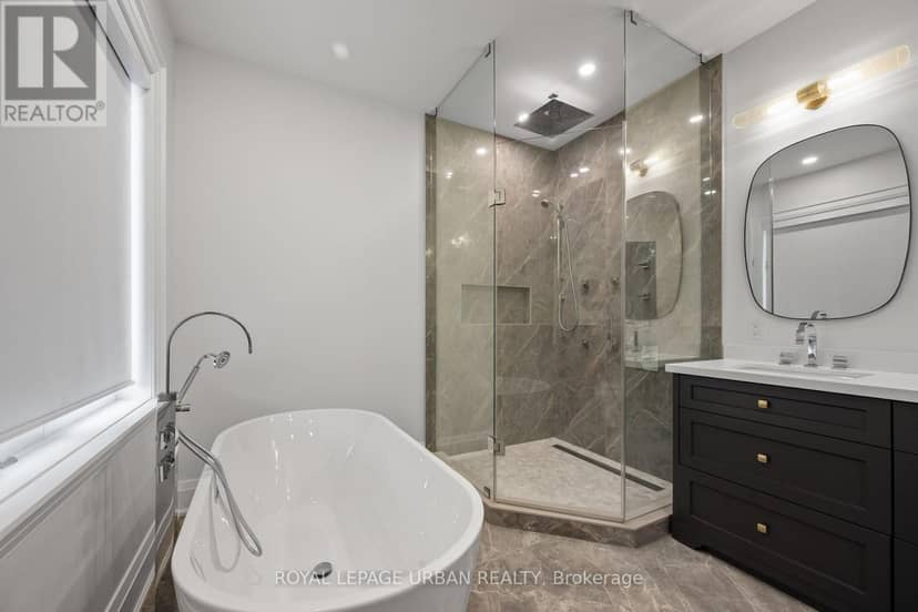 2540 St Clair Avenue E — photo 32 of 40