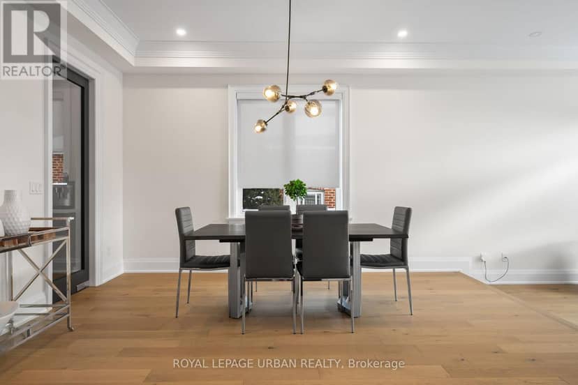 2540 St Clair Avenue E — photo 9 of 40