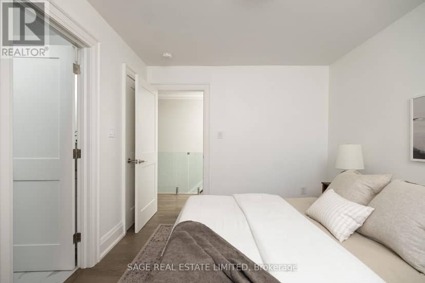 60 Rhydwen Avenue — photo 33 of 40