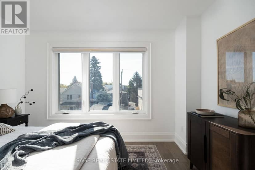 60 Rhydwen Avenue — photo 39 of 40