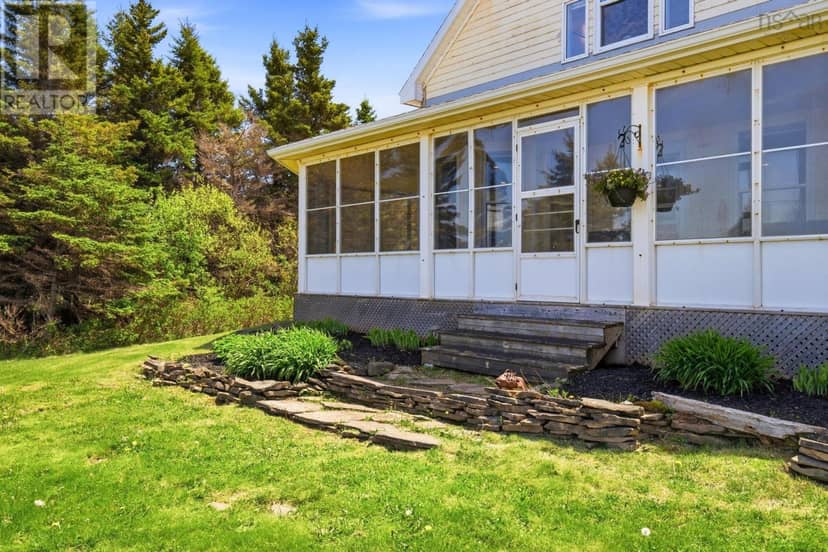 889 Blue Sea Road — photo 26 of 40