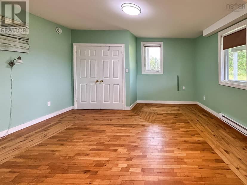 90 Orchard Heights — photo 34 of 40