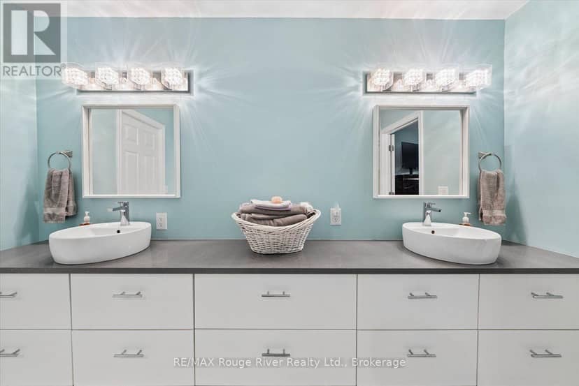 178 Roma Lane — photo 16 of 39