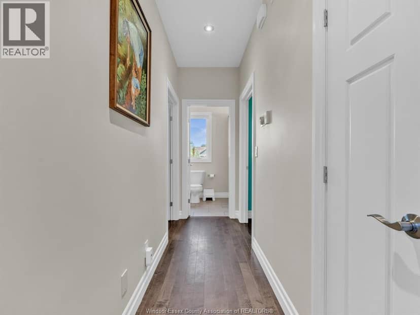 211 Robson Road — photo 17 of 40