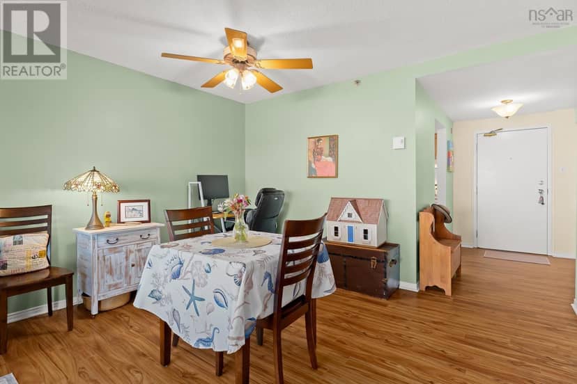 504 61 Nelsons Landing Boulevard — photo 10 of 40