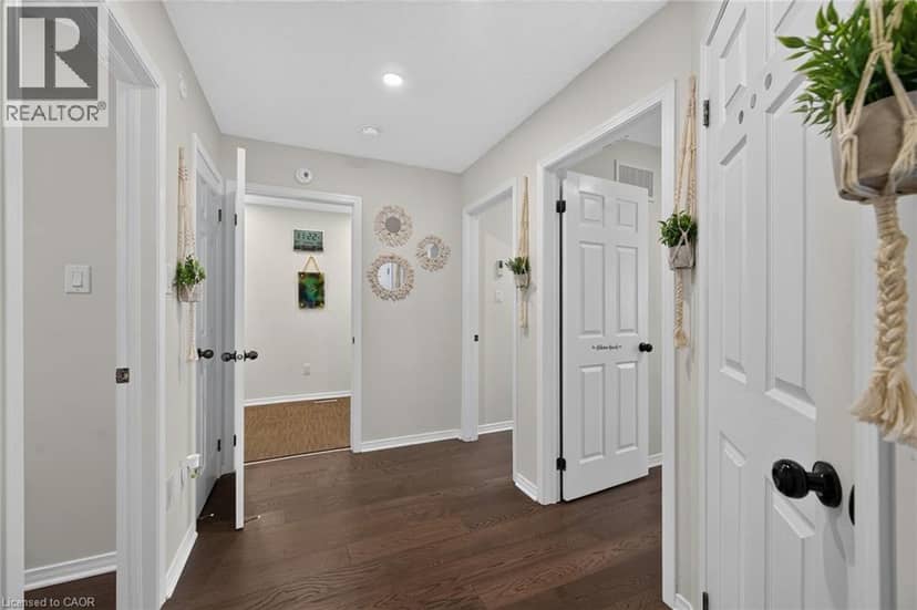 119 GOWLAND Drive — photo 31 of 40