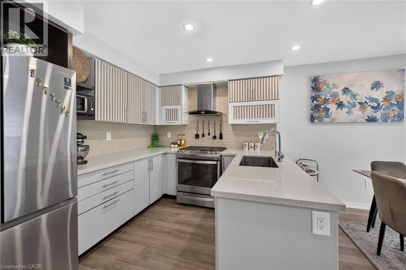 119 GOWLAND Drive — photo 14 of 40