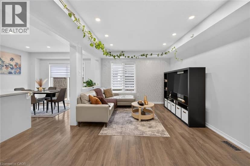 119 GOWLAND Drive — photo 9 of 40