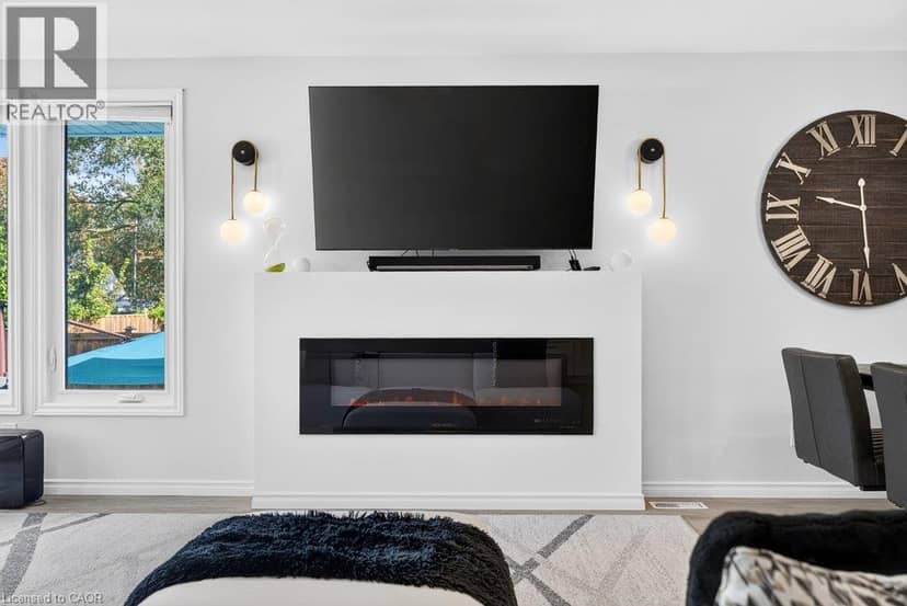3 REGATTA Drive — photo 17 of 40