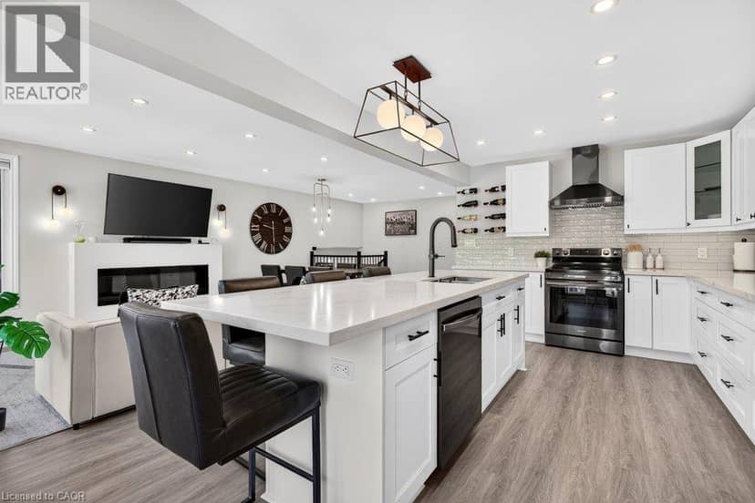 3 REGATTA Drive, St. Catharines, photo 4