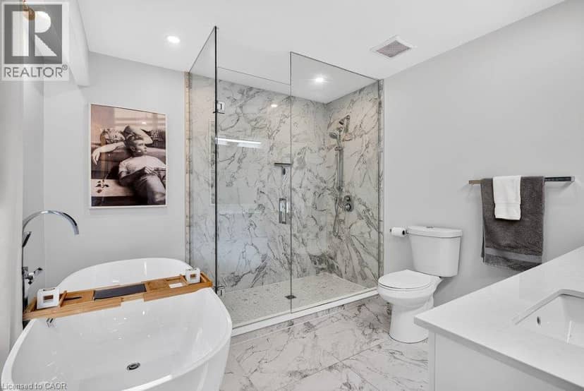 3 REGATTA Drive, St. Catharines, photo 6