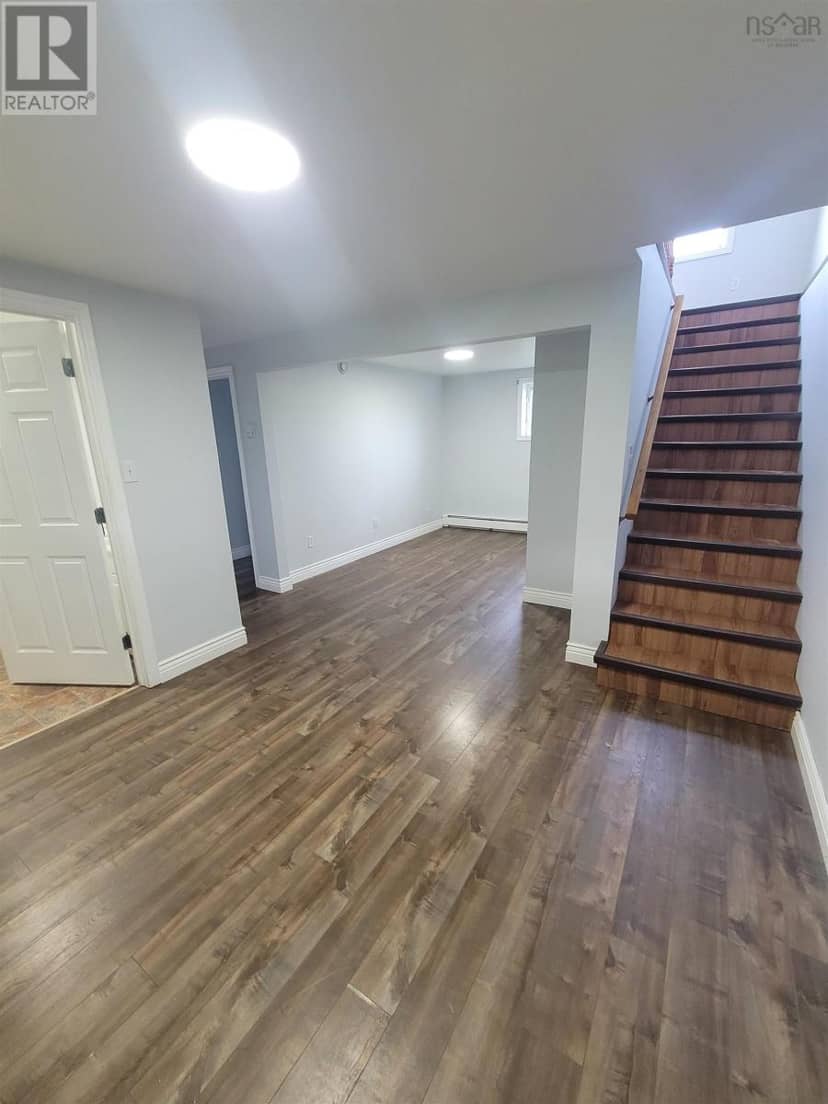 45 Railroad Street — photo 13 of 28