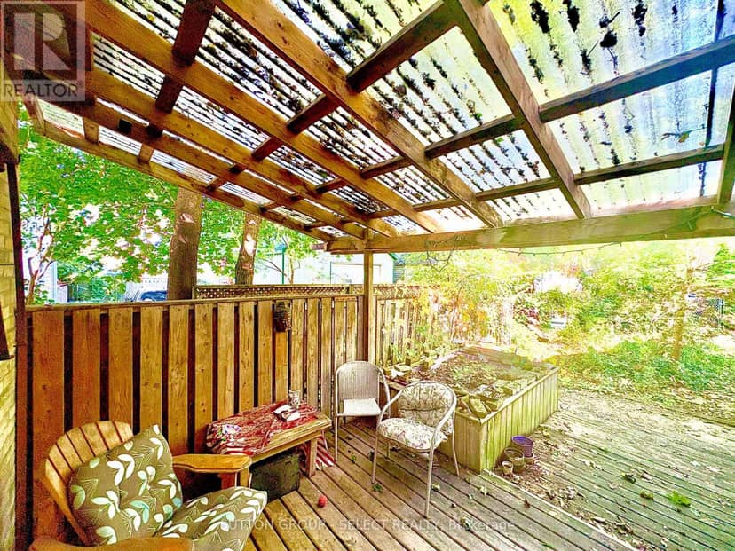 980 Lorne Avenue — photo 11 of 40