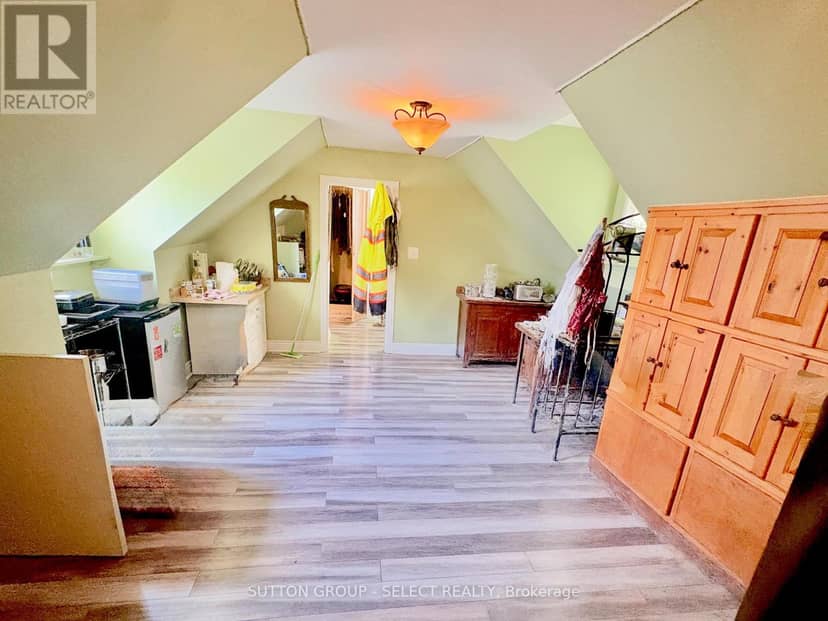 980 Lorne Avenue — photo 14 of 40