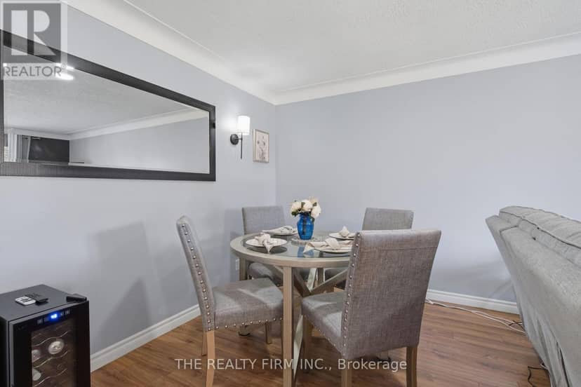 25 Queenston Crescent, London East, photo 8