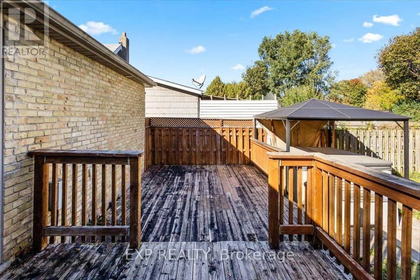 30 Glenwood Avenue — photo 34 of 40