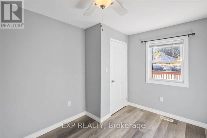 30 Glenwood Avenue — photo 9 of 40