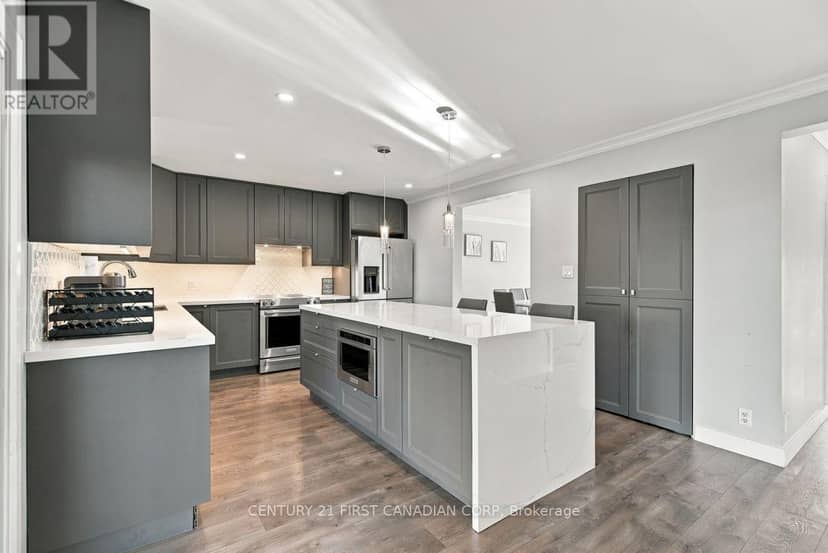 334 Plane Tree Drive — photo 11 of 40