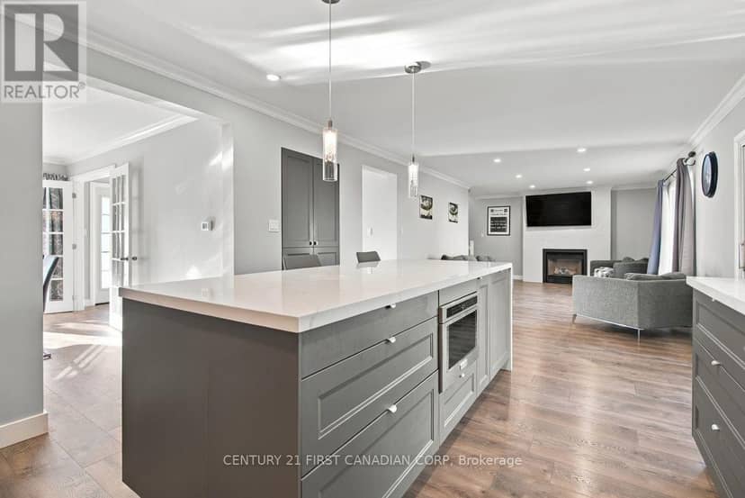 334 Plane Tree Drive — photo 12 of 40