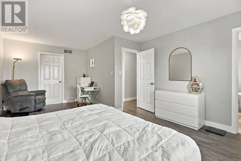 334 Plane Tree Drive — photo 20 of 40