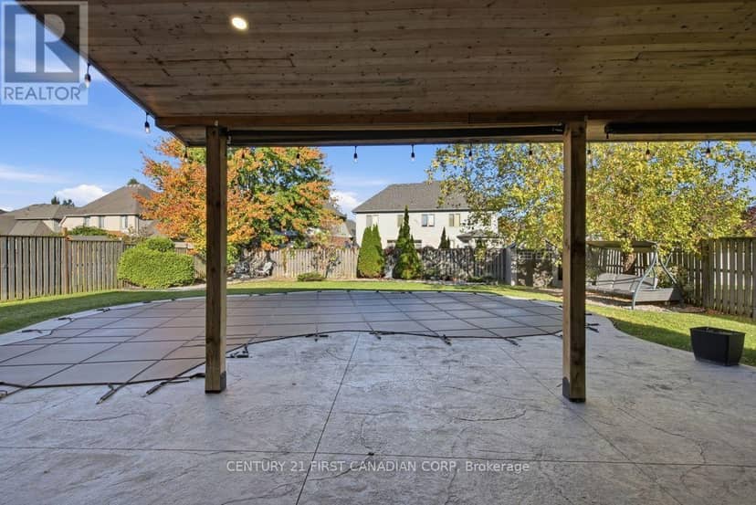 334 Plane Tree Drive — photo 35 of 40