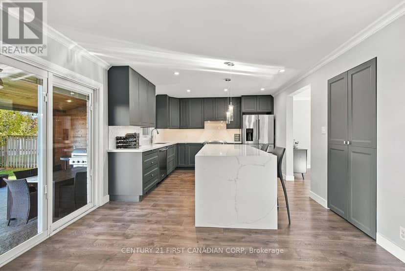 334 Plane Tree Drive, London North, photo 8